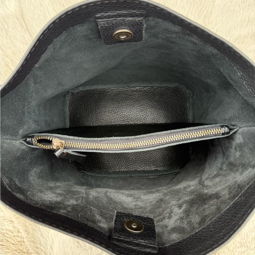 CRUSH Leather Goods MAE Black Leather Bucket Bag - Picture 9 of 13